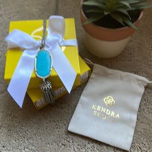 Kendra Scott long necklace